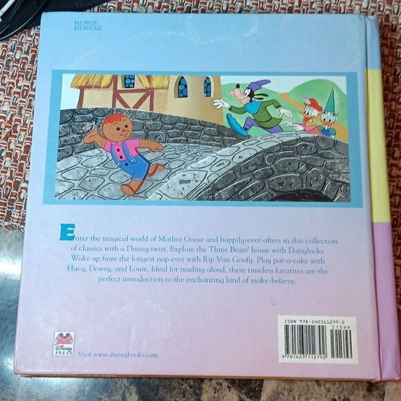 DISNEY NURSERY RHYMES & FAIRY TALES BOOK GREAT PRE-OWNED CONDITION - Picture 2 of 9